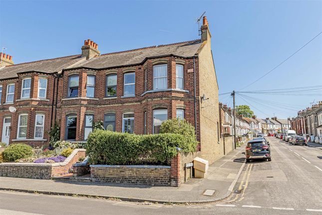 Upper Dane Road, Margate 5 bed end of terrace house for sale