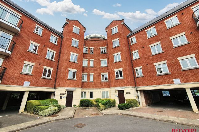 Brookbank Close, Cheltenham GL50 2 bed flat for sale