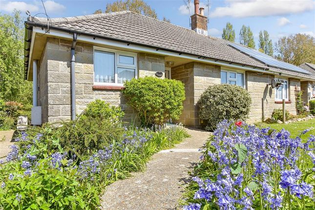 Lower Furlongs, Brading, Sandown... 2 bed semi
