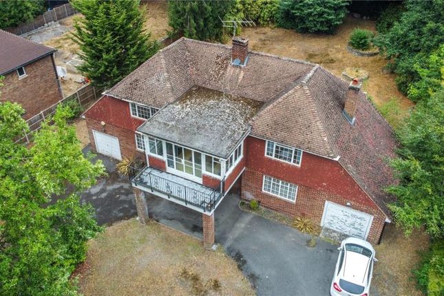 Camberley,  Surrey,  GU15 5 bed detached house for sale