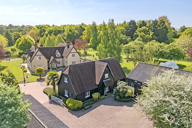 4 bed detached house