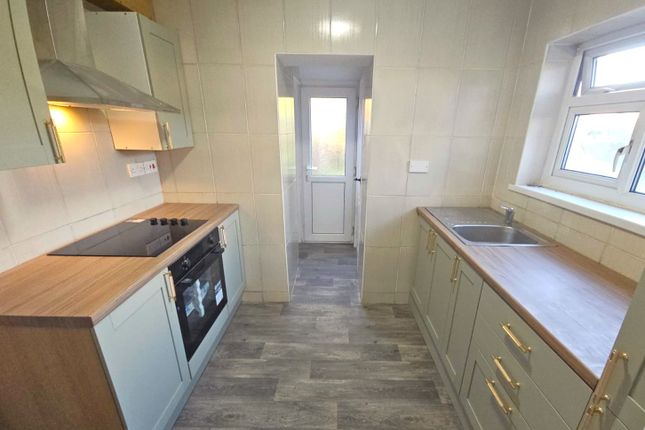 2 bed end terrace house