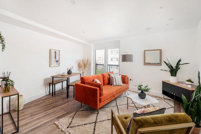 Gradino, Davigdor Road, Hove 2 bed apartment for sale