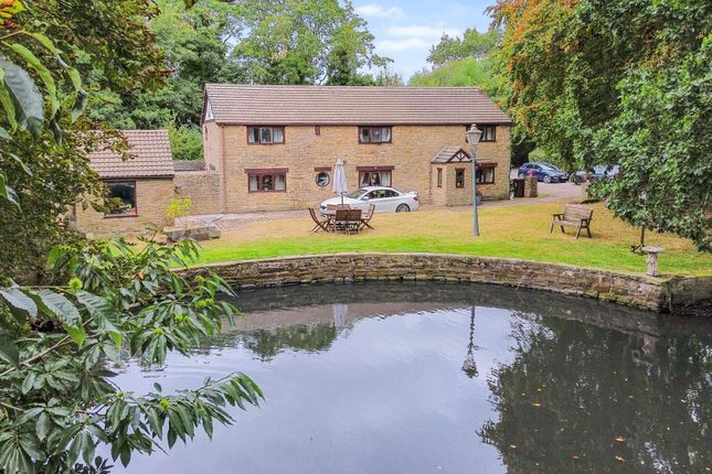 Carr Mill Road, Billinge, WN5 4 bed cottage for sale