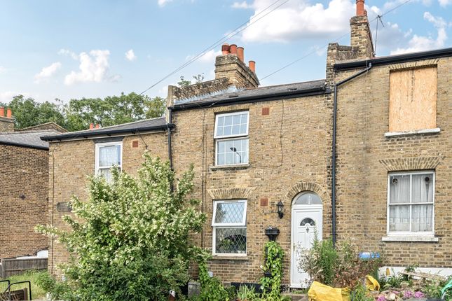 Sandy Hill Road, London 2 bed terraced house for sale