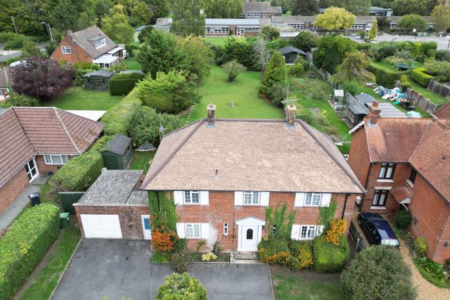Weyhill Road, Andover, SP10 4 bed detached house for sale