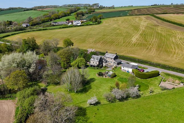 Bideford EX39 5 bed character property for sale