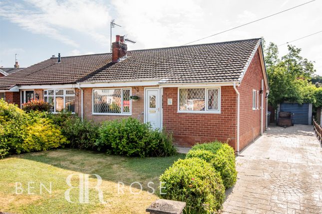 2 bedroom semi-detached bungalow for sale