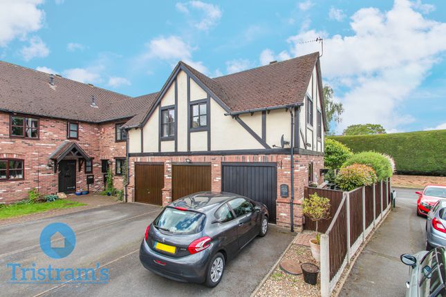 2 bedroom mews property for sale