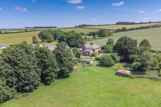 7 bed detached house