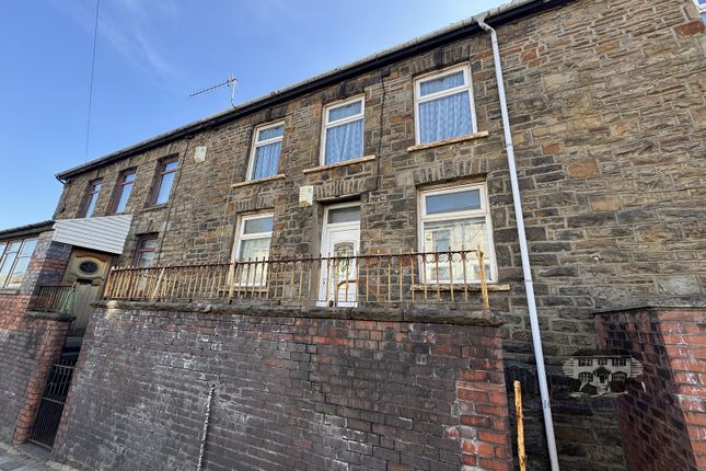3 bed terraced house