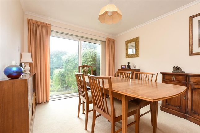 3 bed semi-detached house