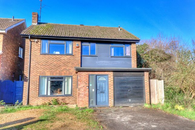 Collyer Road, High Wycombe HP14 4 bed detached house for sale