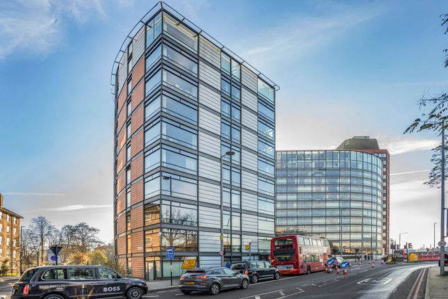 Albert Embankment, London, SE1 1 bed apartment for sale