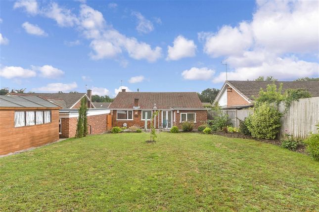 Vicarage Lane, Sholden, Deal, Kent 3 bed detached bungalow for sale