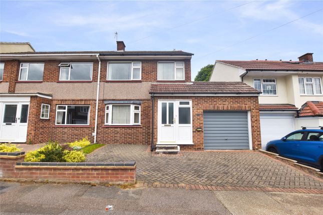 Spurrell Avenue, Joydens Wood, Kent, DA5 3 bed semi