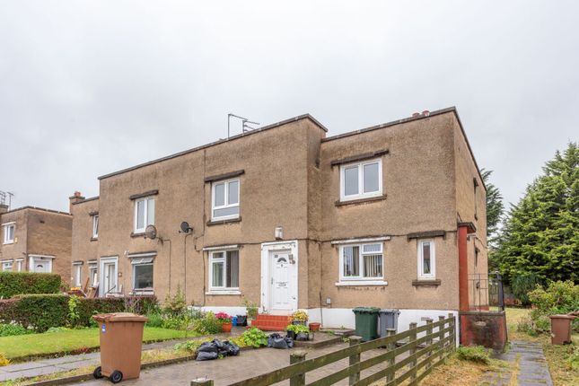 23 Broomhouse Loan, Edinburgh, EH11 3TS 3 bed flat for sale