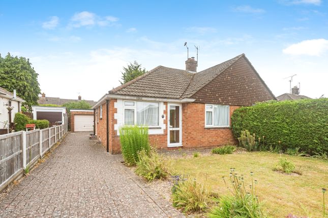 2 bedroom semi-detached bungalow for sale