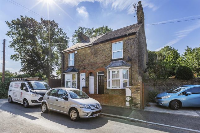 2 bedroom semi-detached house for sale