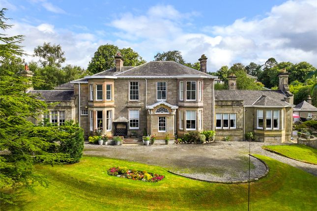 6 bedroom semi-detached house for sale