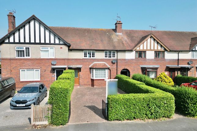 Kings Avenue, Market Drayton, TF9 4 bed terraced house for sale