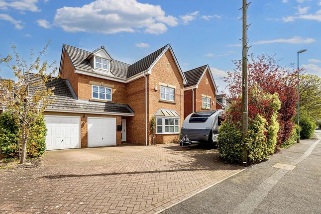 Norlands Lane, Widnes WA8 5 bed detached house for sale