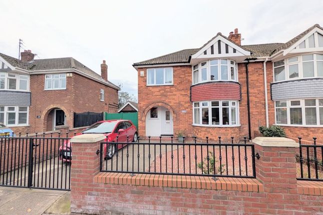 GRIMSBY ROAD, CLEETHORPES 3 bed semi