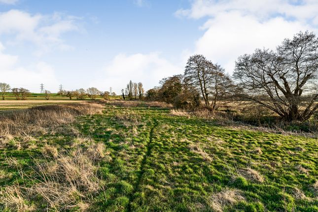 East of Bennetts Lane, Pattingham... Land for sale