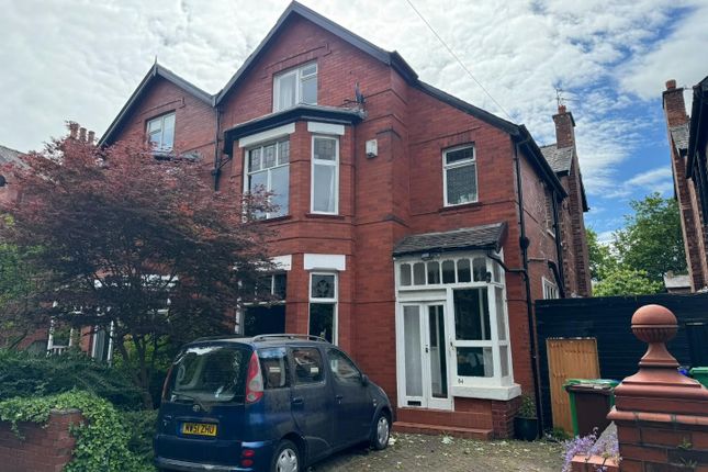 5 bedroom semi-detached house for sale