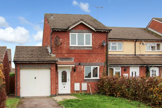7 Beaulieu Drive, Yeovil 2 bed end of terrace house for sale