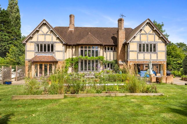 Meadow Bank, East Horsley 5 bed detached house for sale