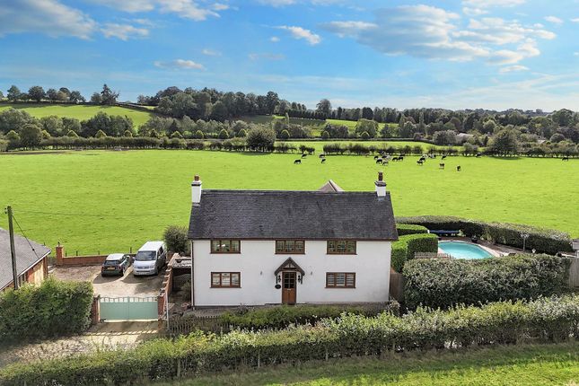Outlanes, Meaford, ST15 4 bed detached house for sale