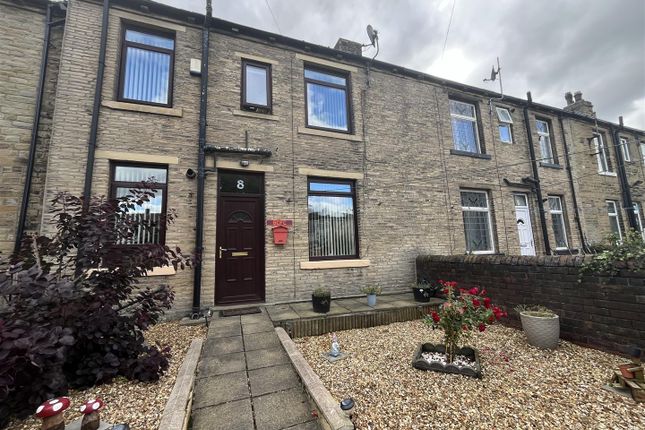 Temperance Field, Bradford BD12 2 bed terraced house for sale