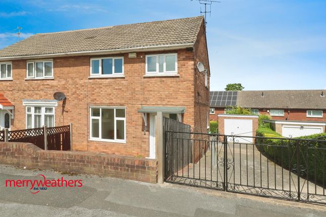 Bennett Close, Rawmarsh, Rotherham 3 bed semi