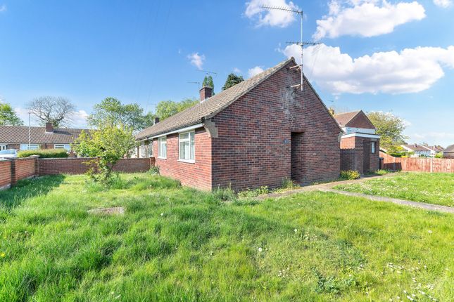 2 bedroom semi-detached bungalow for sale