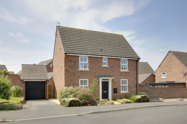 Mulberry Avenue, Beverley 3 bed detached house for sale