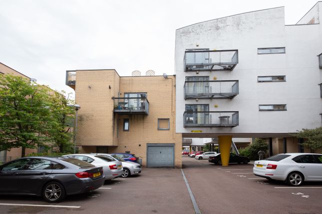 Betsham Street, Manchester M15 2 bed flat for sale