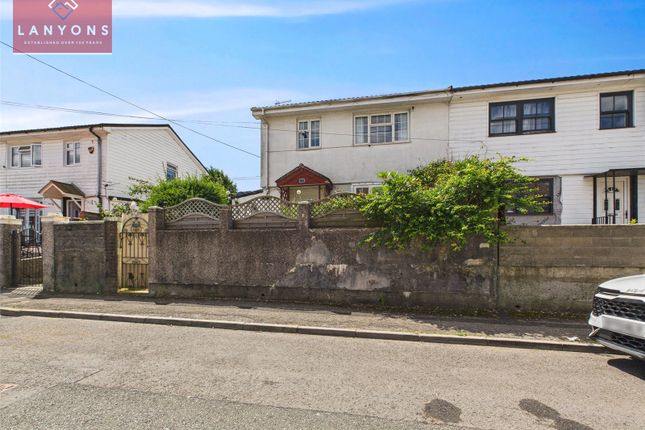 Kennard Street, Ton Pentre, Pentre... 3 bed semi