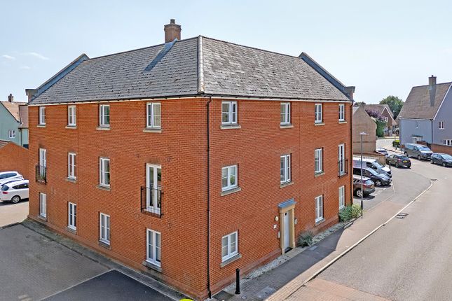 Mortimer Gardens, Colchester, CO4 2 bed apartment for sale