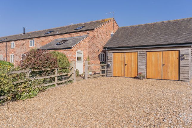 Coole Lane, Nantwich, Cheshire CW5 8FP 4 bed barn conversion for sale
