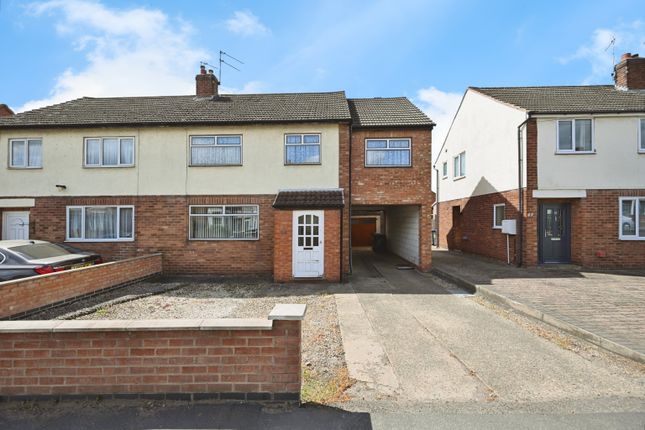 4 bedroom semi-detached house for sale