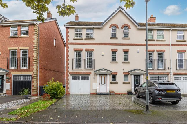 Stanbridge Close, Great Sankey... 4 bed townhouse for sale