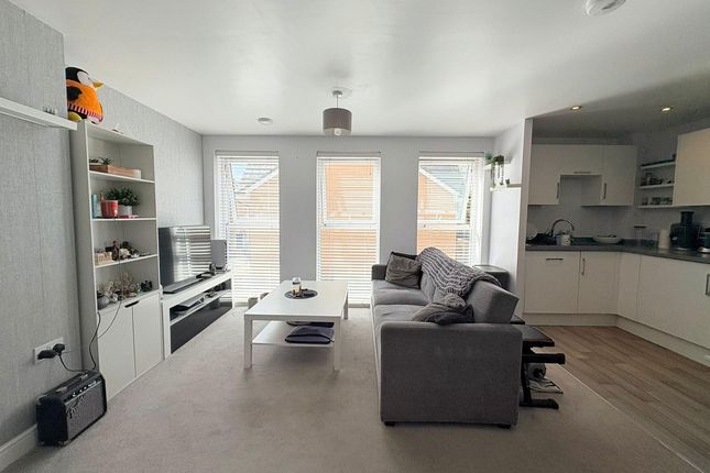 Ebberns Road, Hemel Hempstead, HP3 1 bed apartment for sale