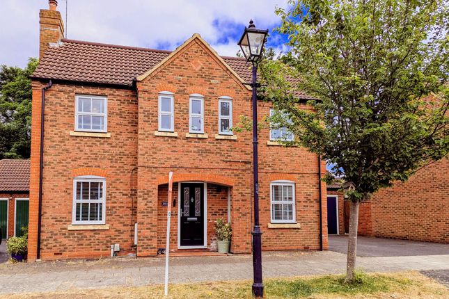 Prestwold Way, Aylesbury HP19 5 bed detached house for sale