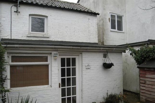 2 bedroom semi-detached house for sale