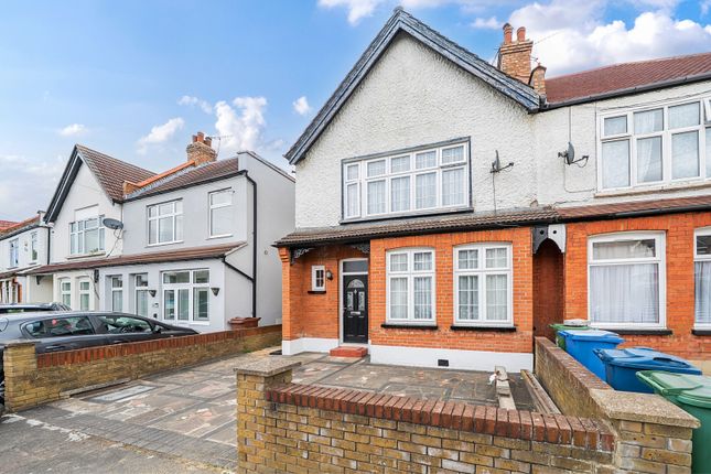 Welldon Crescent, Harrow, Middlesex 3 bed terraced house for sale