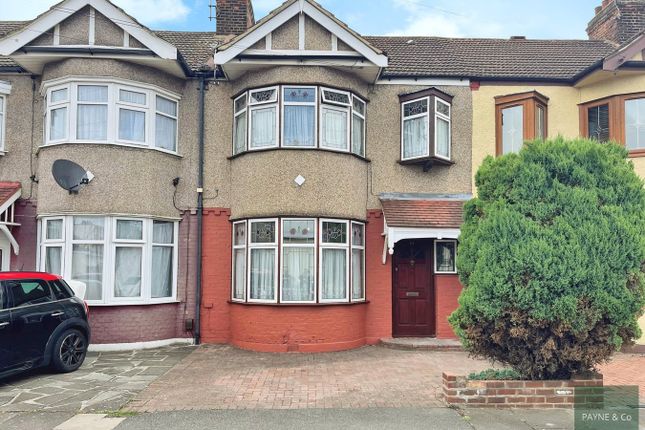 Fairway Gardens, ILFORD, IG1 3 bed terraced house for sale