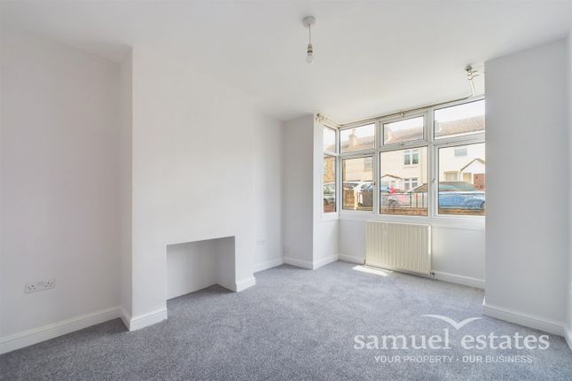 Bensham Lane, Thornton Heath, CR7 2 bed terraced house for sale