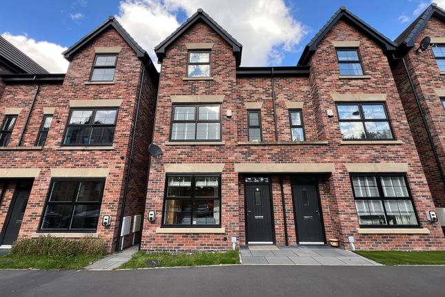 4 bedroom semi-detached house for sale