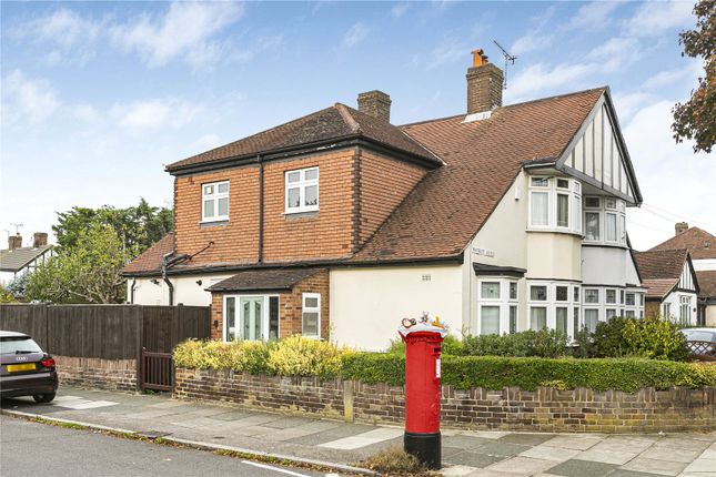 Waverley Avenue, Twickenham, TW2 4 bed semi